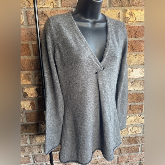 Enzo Mantovani Cashmere Twist V
Neck Womens Tunic Sweater Sz S - Picture 3 of 9
